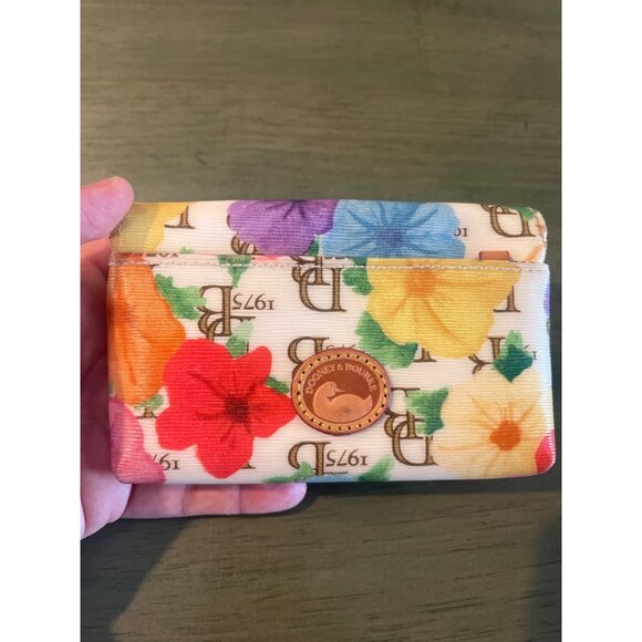 Dooney & Bourke Floral Canvas Card Holder Wallet With Red Interior - Picture 5 of 7